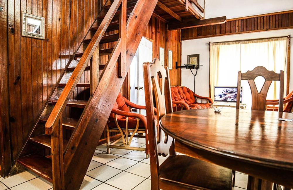 Fosters West Bay Resort Kültér fotó